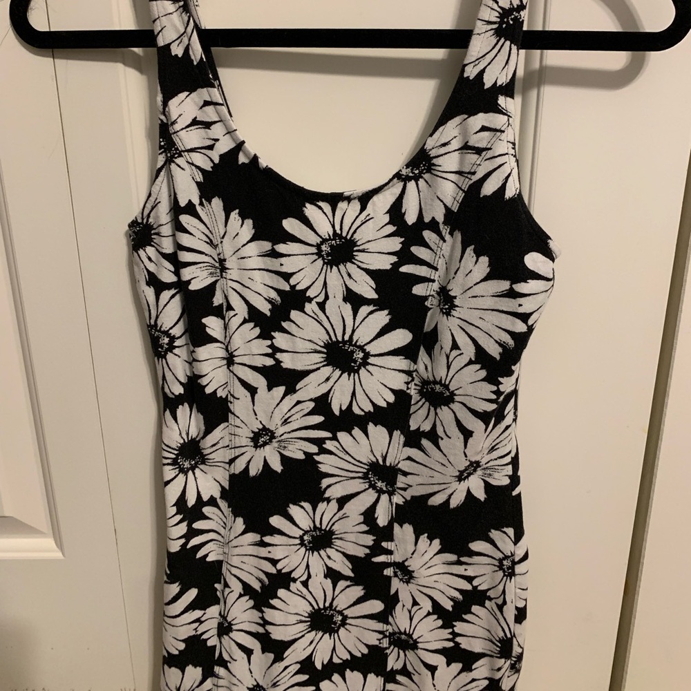 forever21 daisy bodycon dress